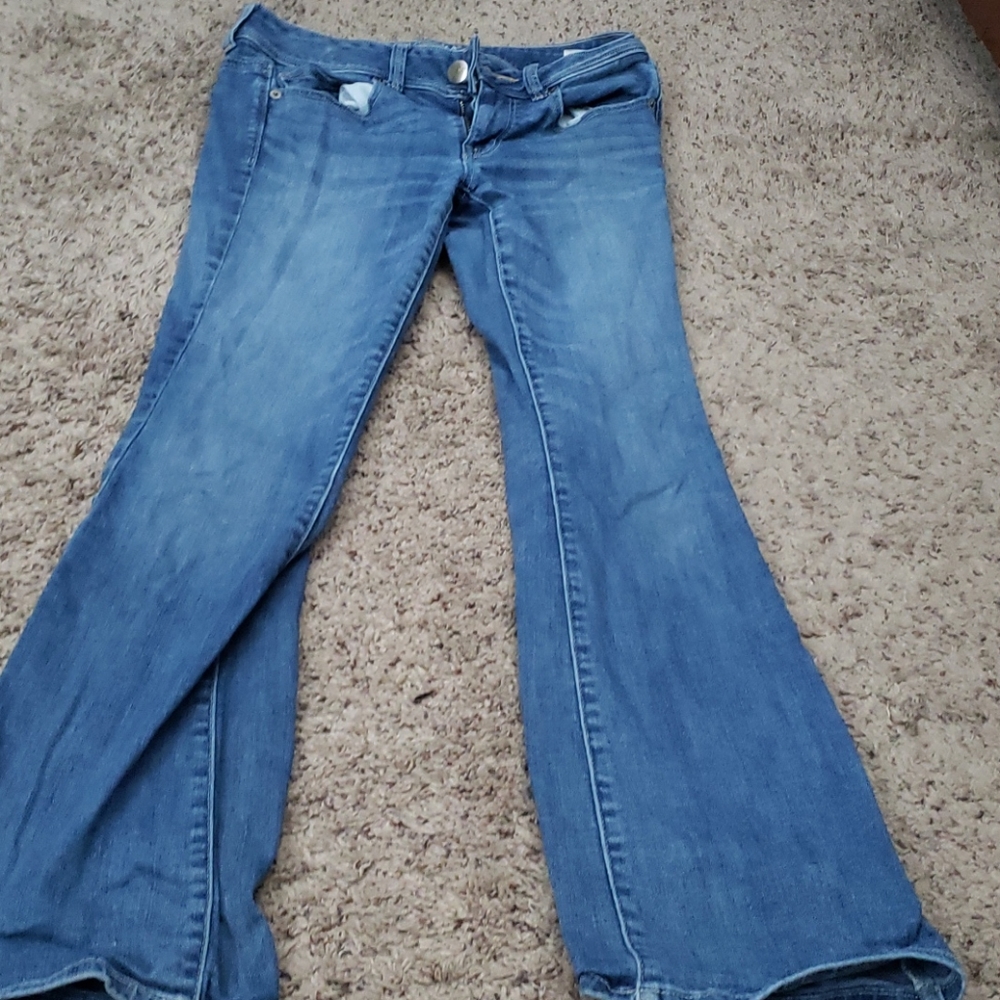 American Eagle Jeans (womens)